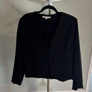 41 Hawthorn Black Scalloped Blazer